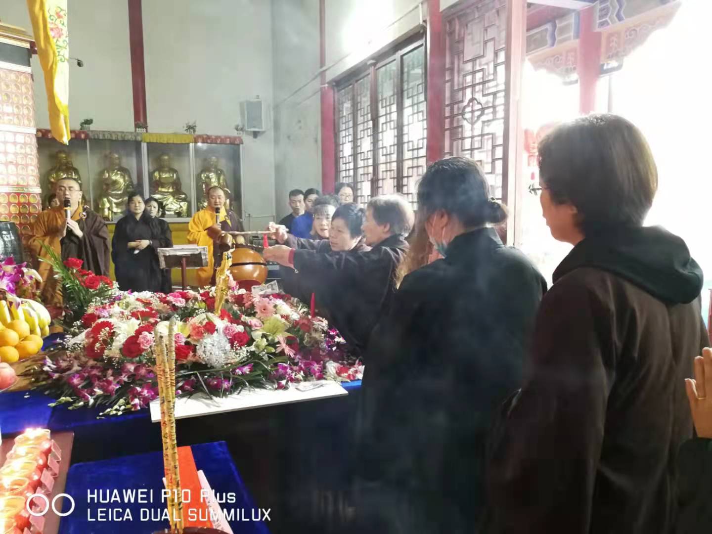 金汇彩释迦牟尼佛圣诞法会圆满
